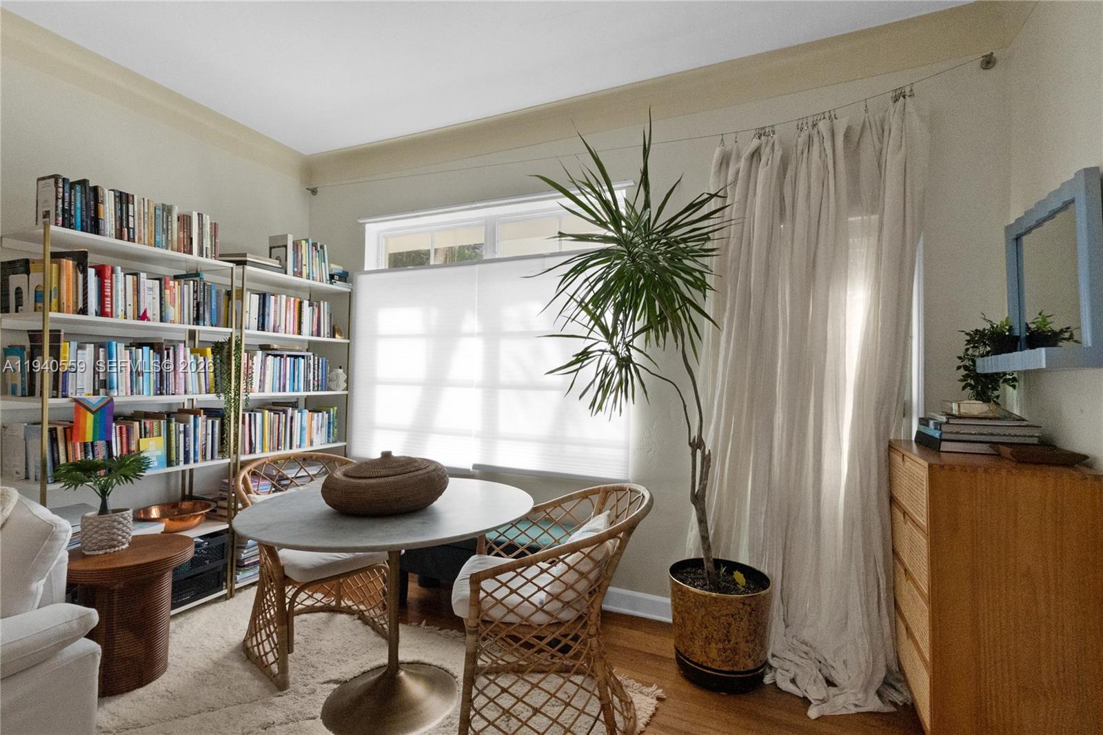 826 Euclid Ave # 11