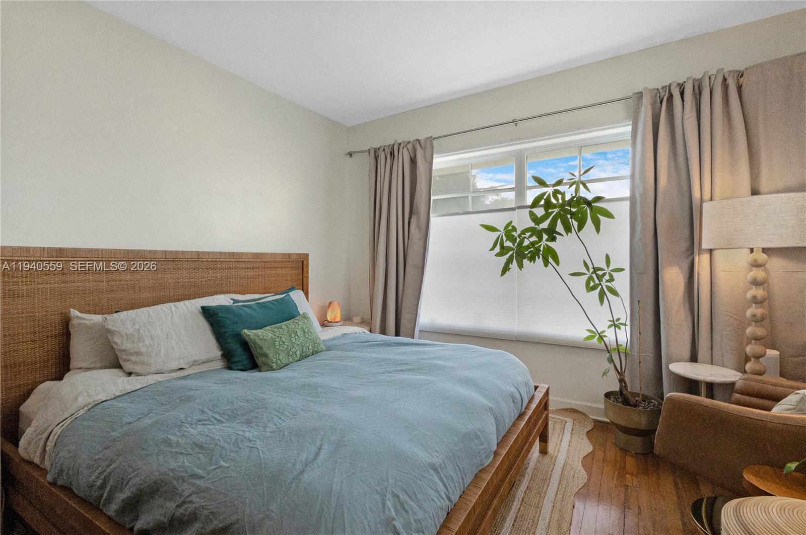 826 Euclid Ave # 11