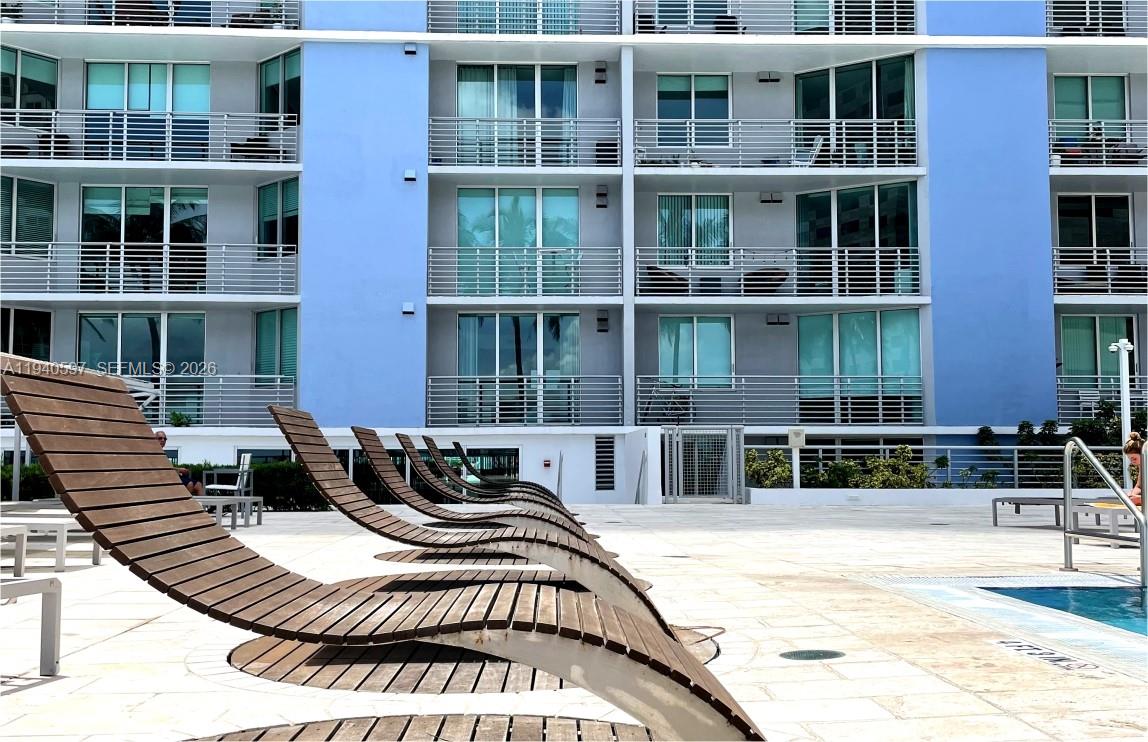 335 S Biscayne Blvd # 2910