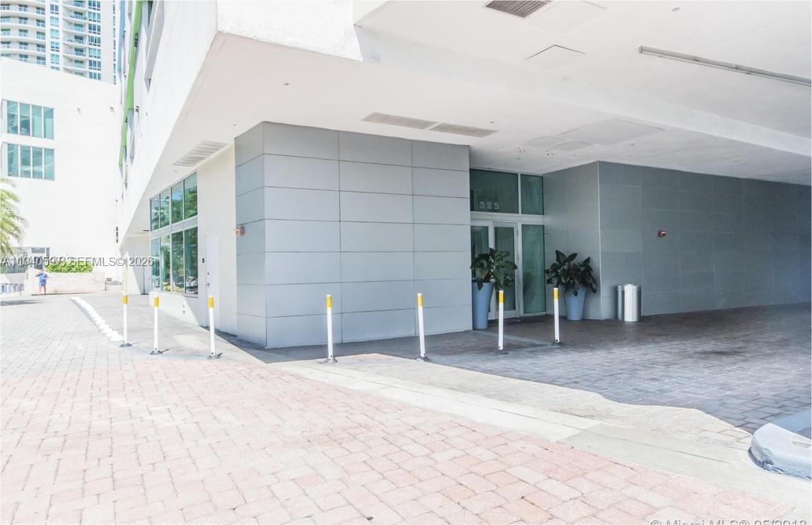 335 S Biscayne Blvd # 2910