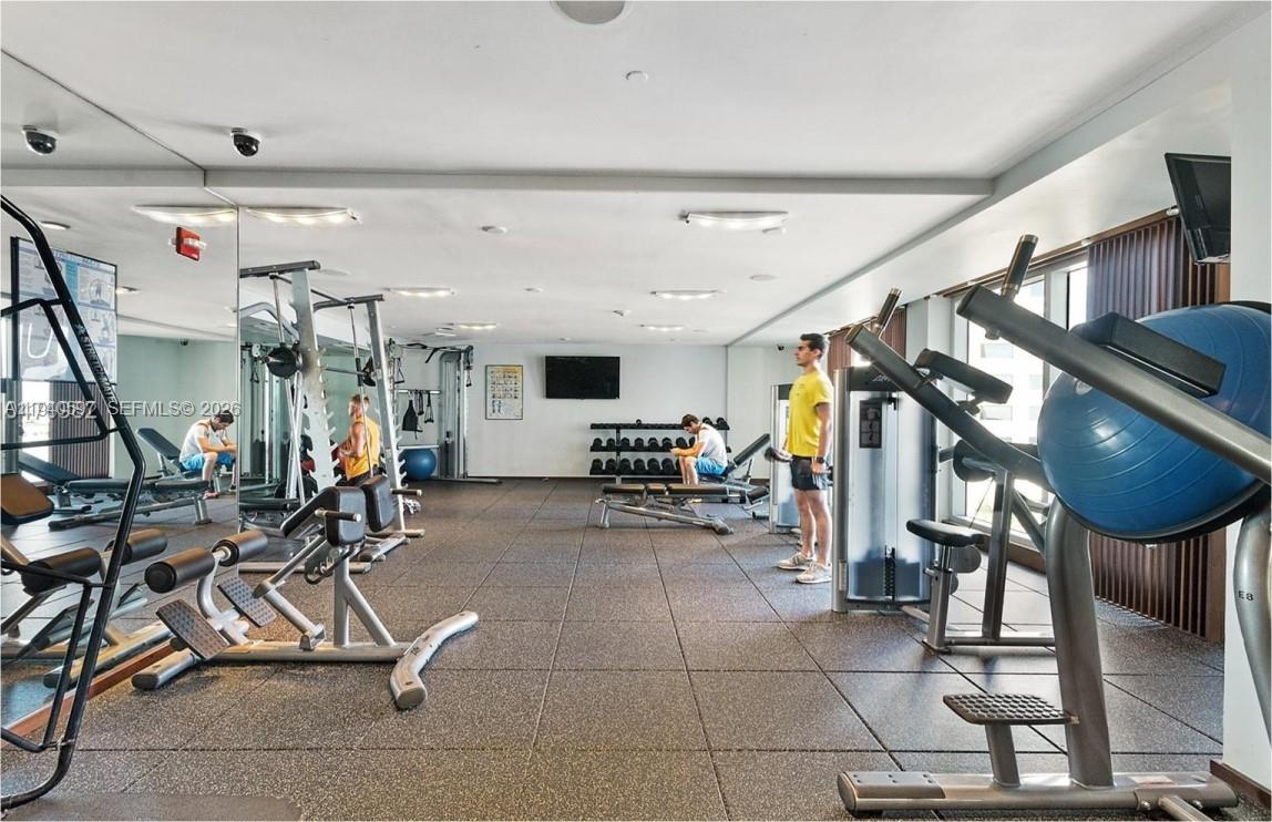 335 S Biscayne Blvd # 2910