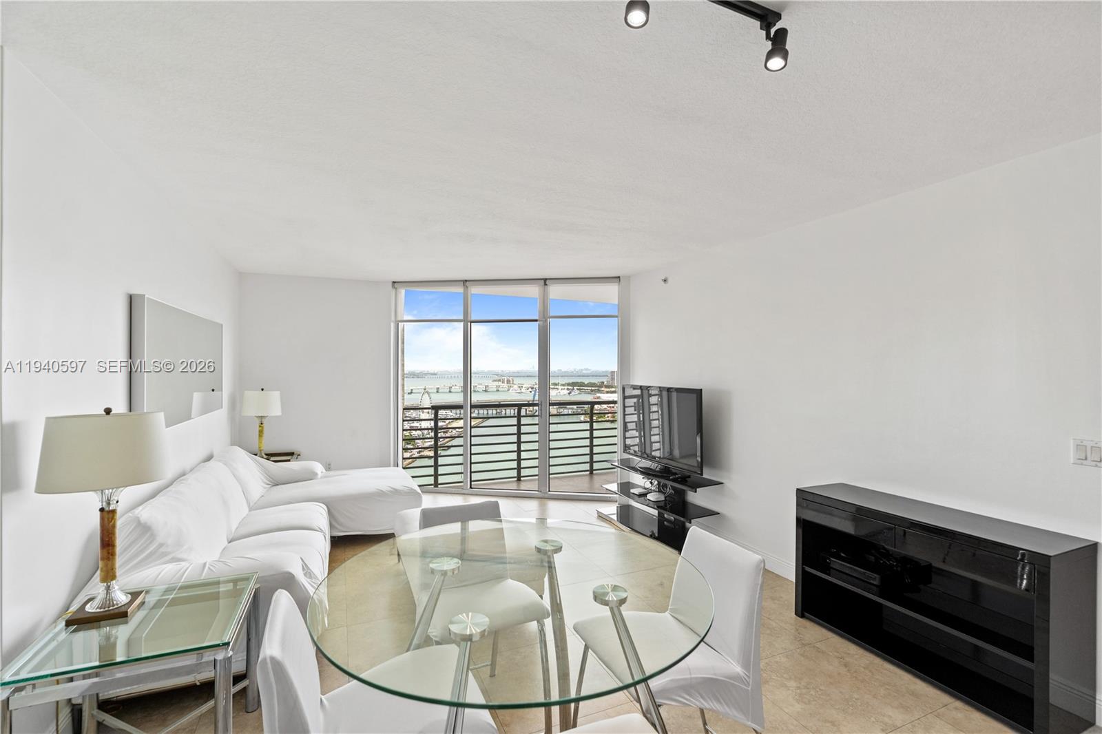335 S Biscayne Blvd # 2910