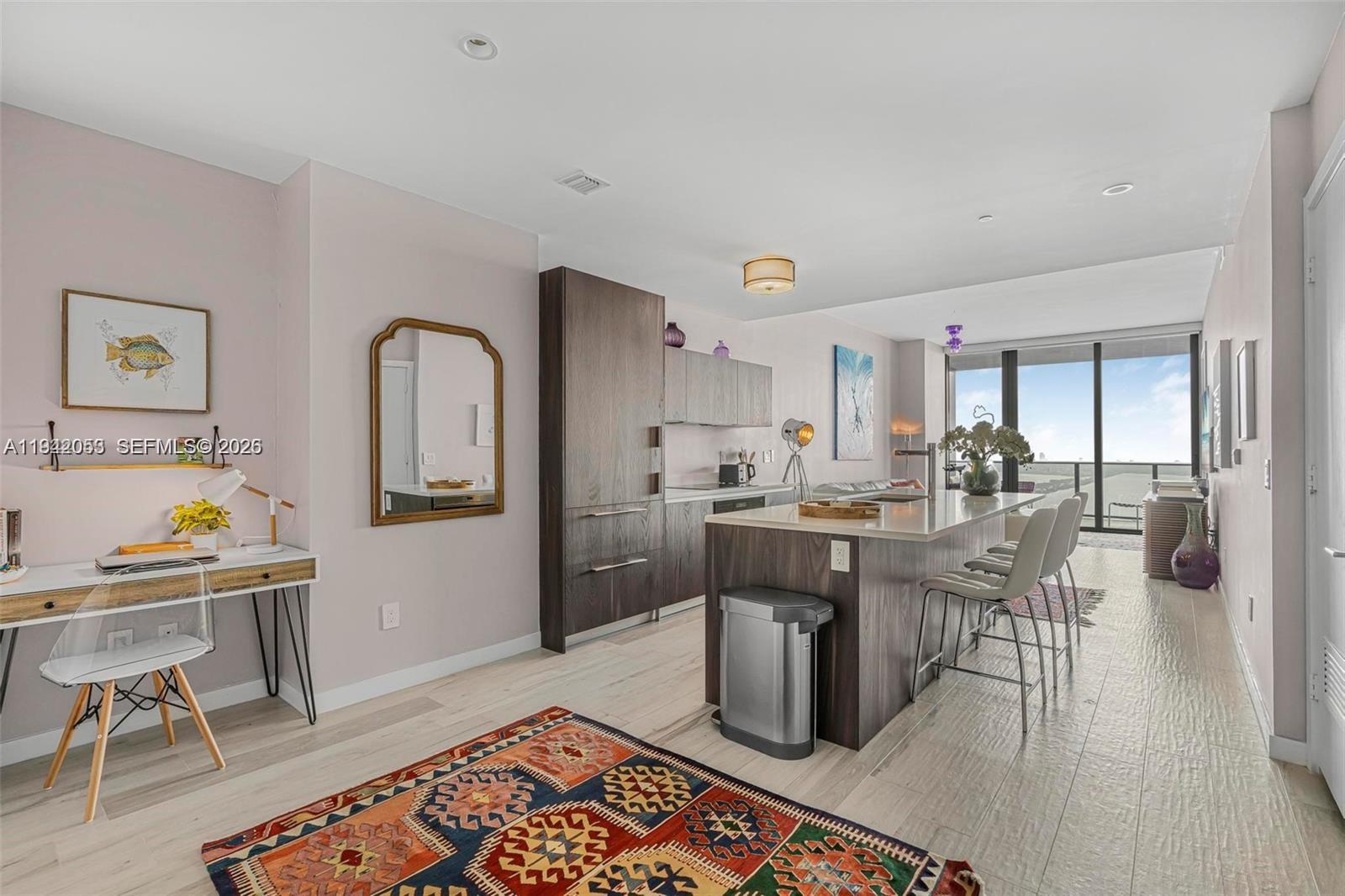 480 NE 31st St # 4804