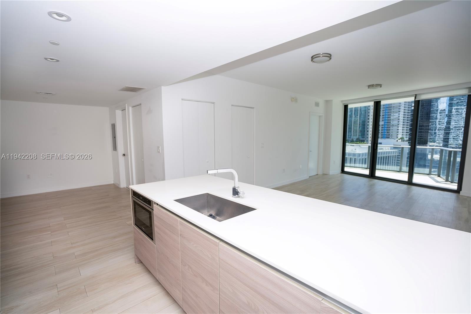 1300 S Miami Ave Unit: 1002