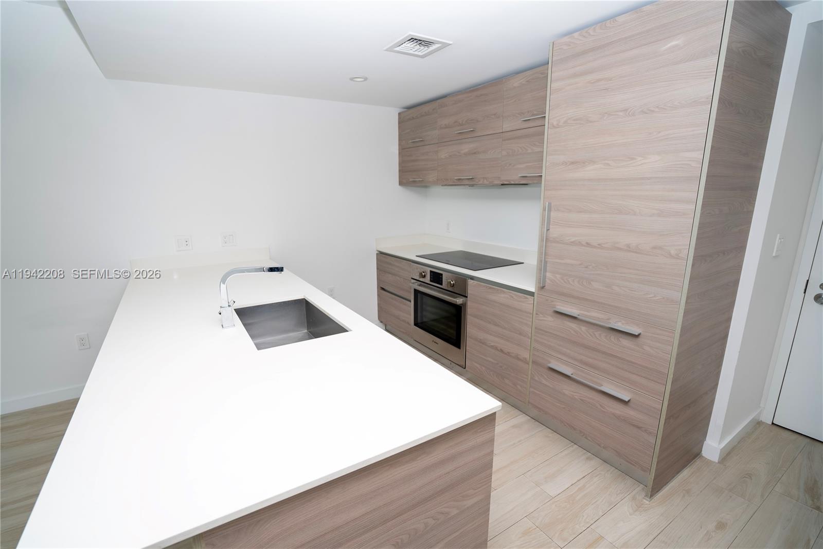 1300 S Miami Ave Unit: 1002