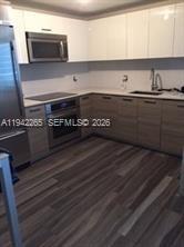 1300 Brickell Bay Dr # 2802