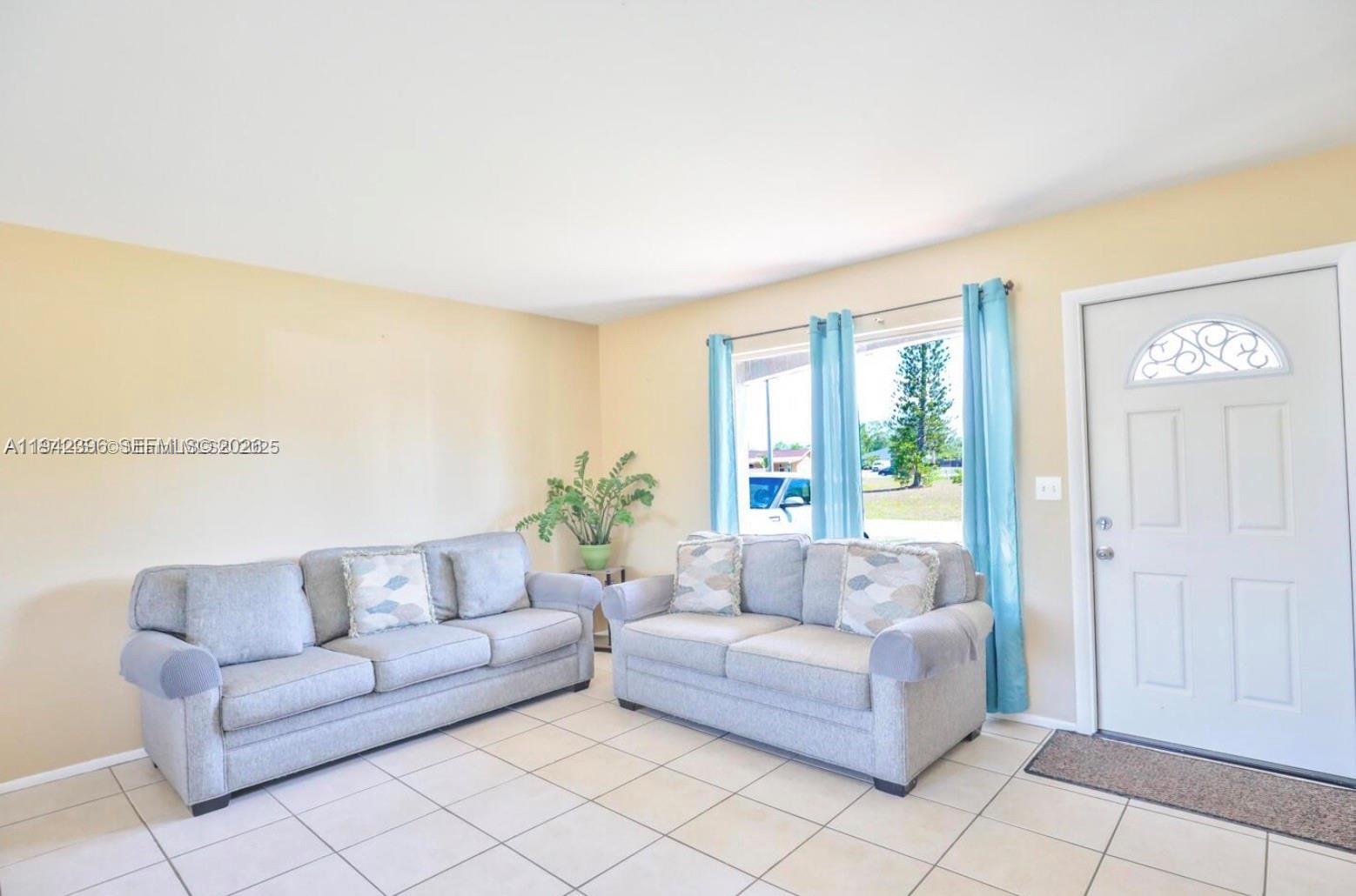 250 SW Homeland Rd, Port St. Lucie