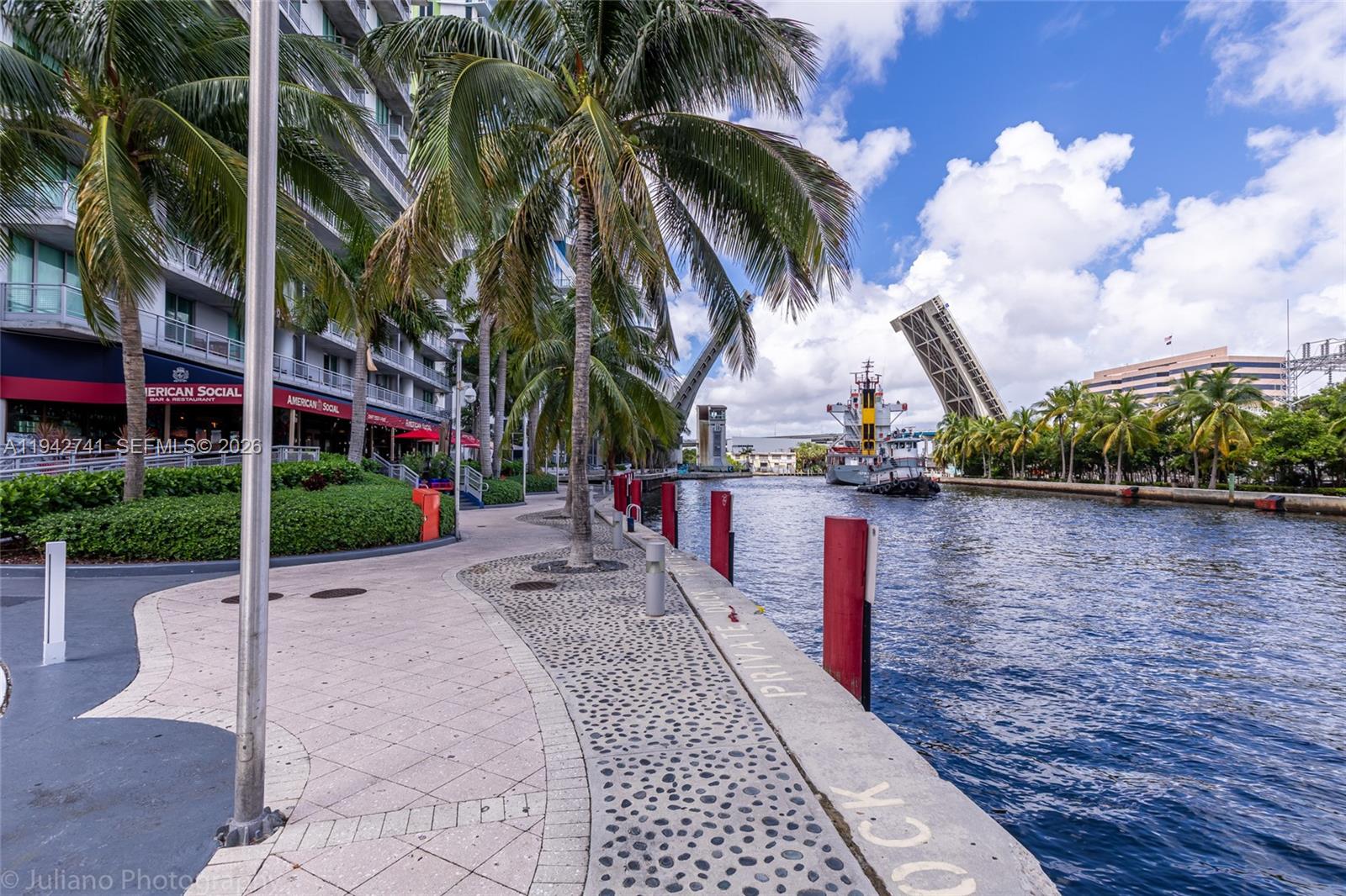 690 SW 1st Ct Unit: PHI17