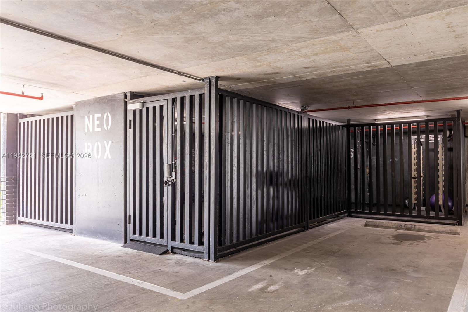 690 SW 1st Ct Unit: PHI17