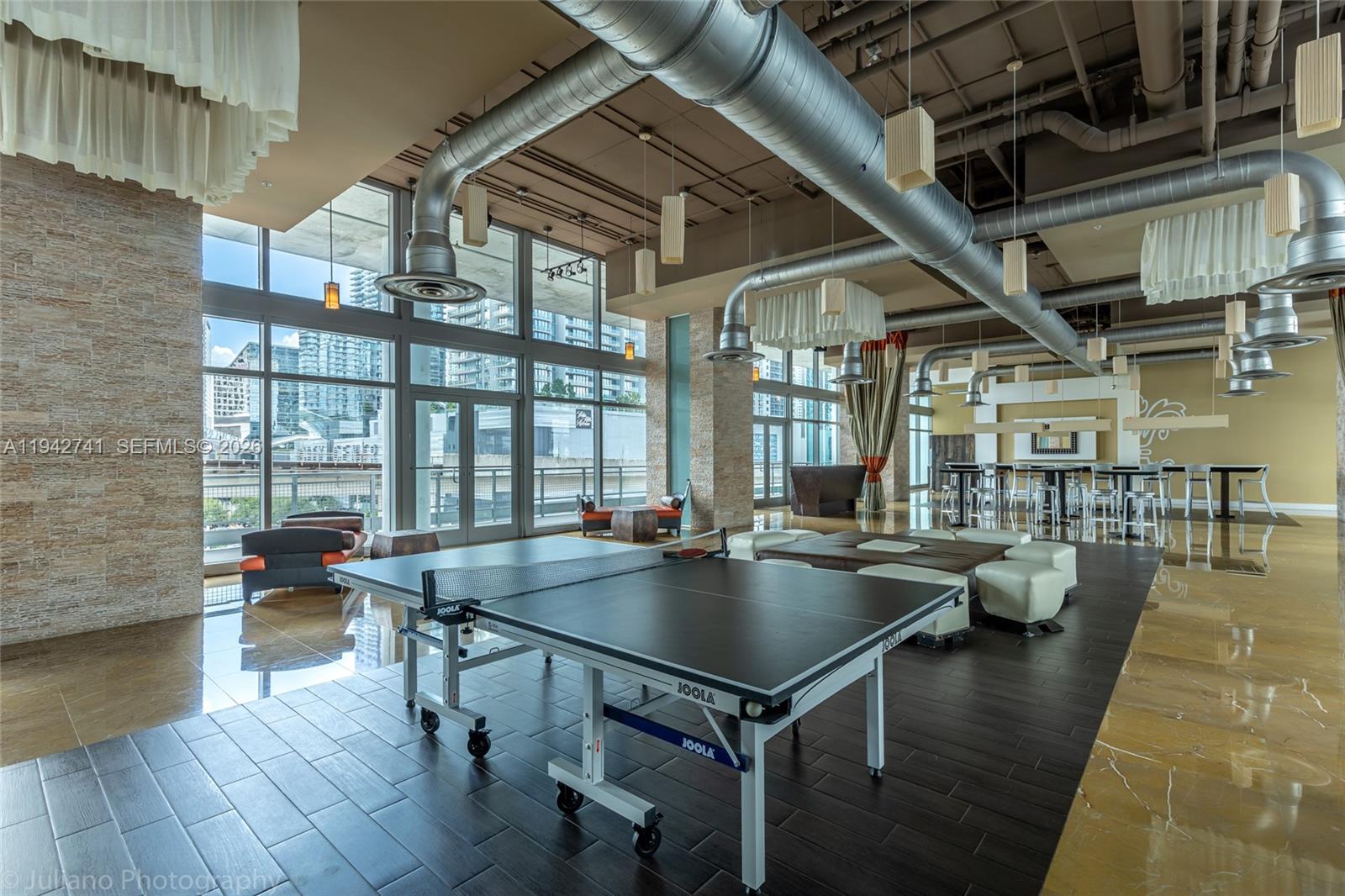 690 SW 1st Ct Unit: PHI17