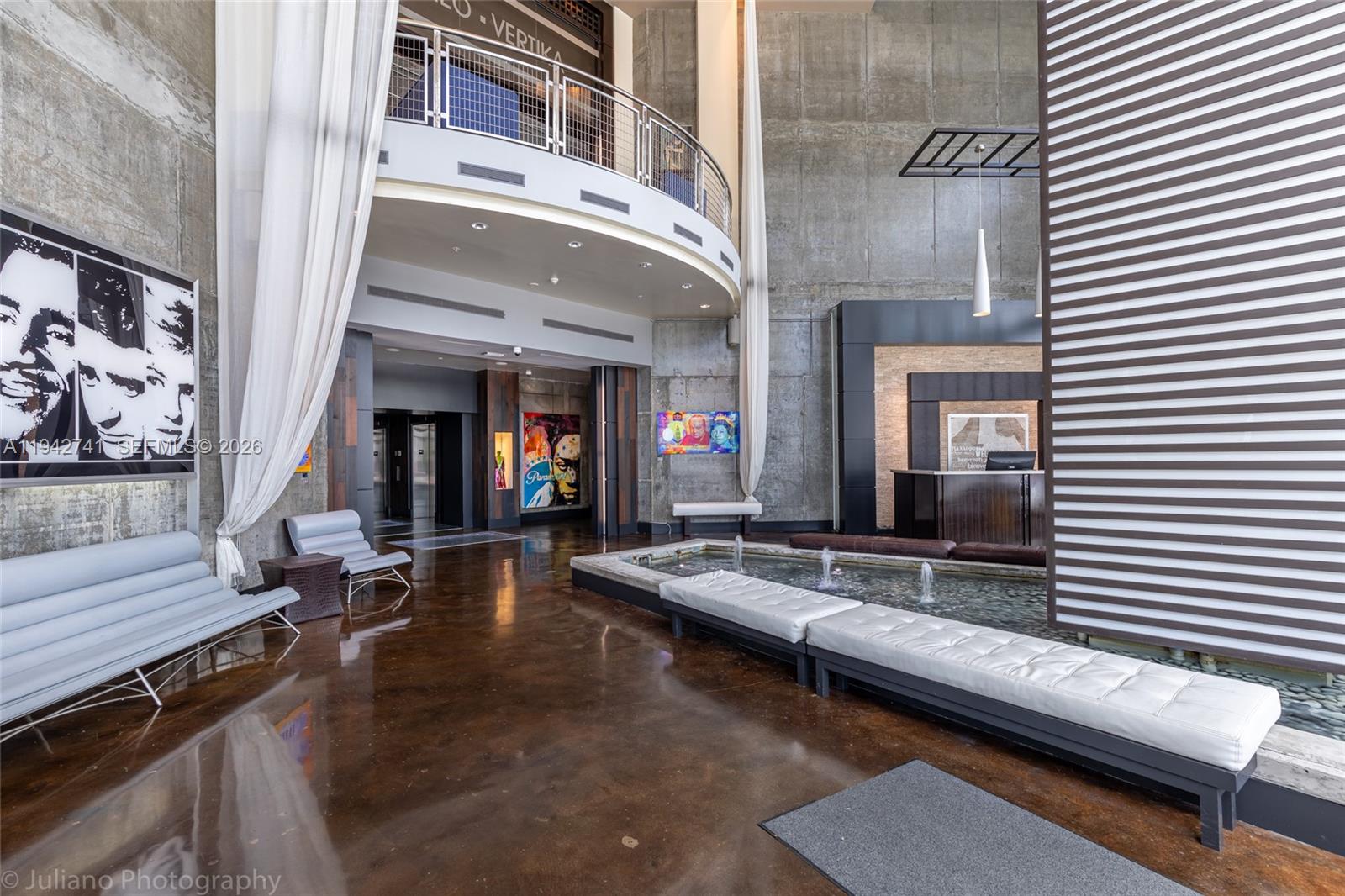 690 SW 1st Ct Unit: PHI17