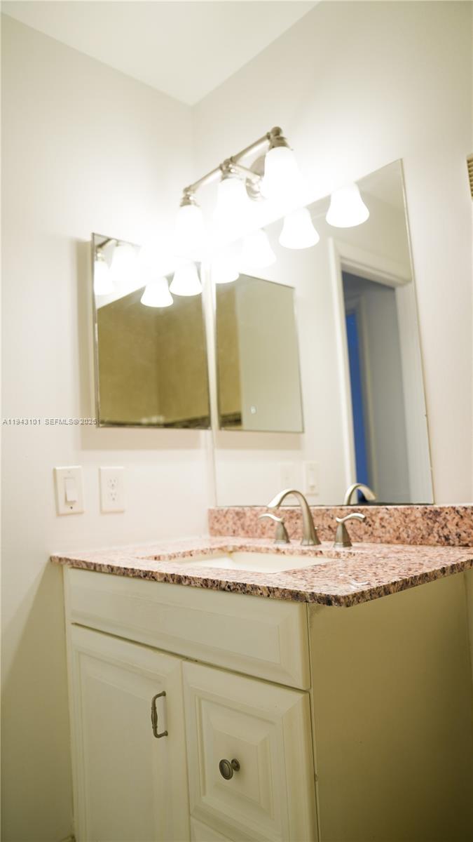 9023 SW 113th Place Cir W