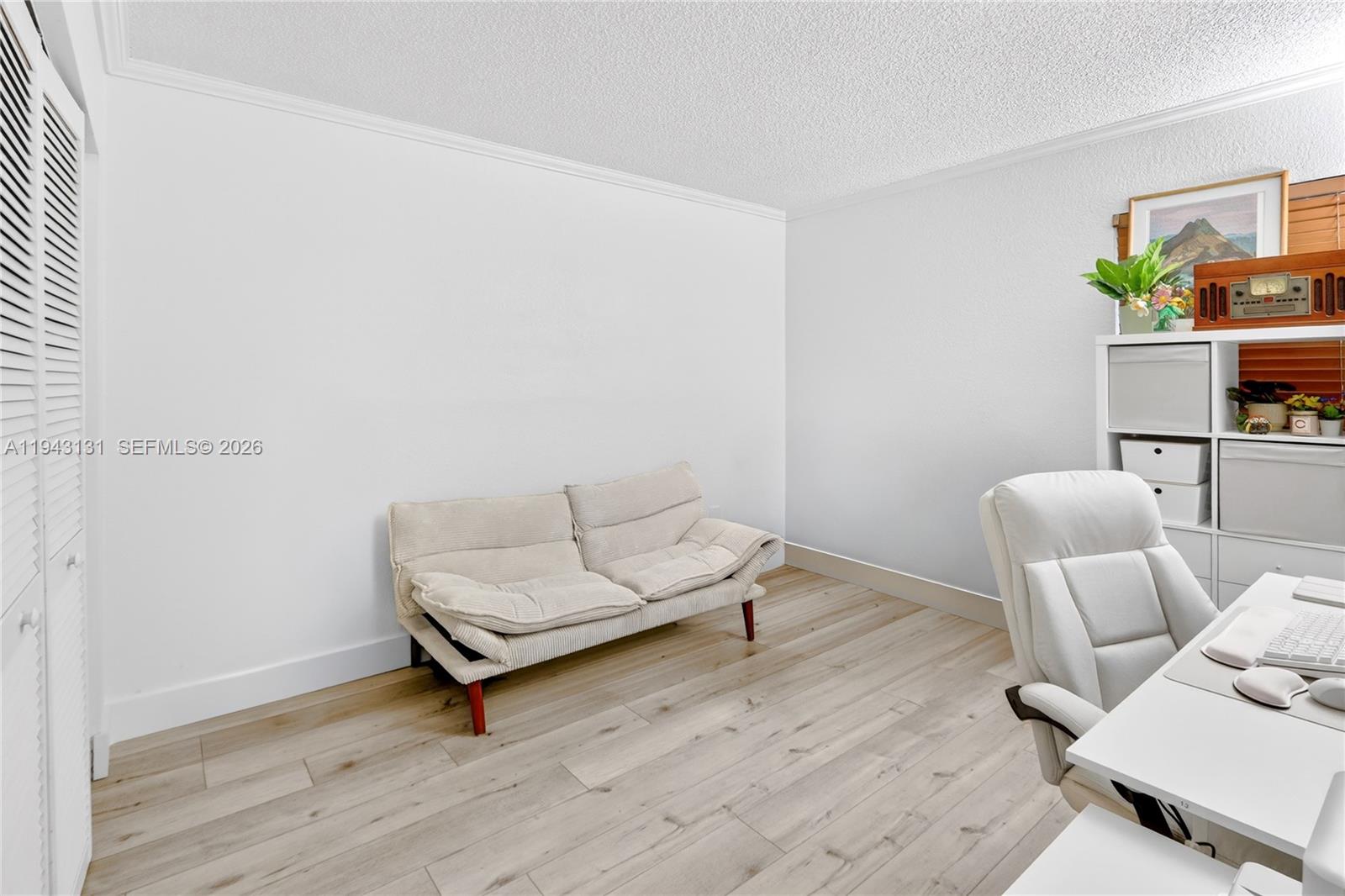 6902 N Kendall Dr # E101