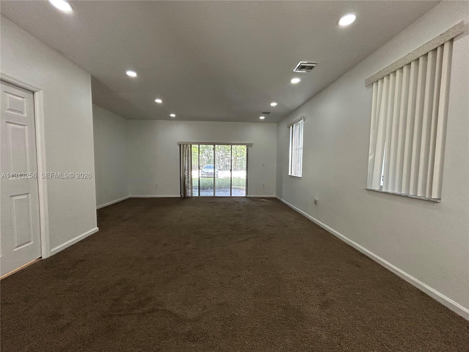 17339 NW 7th Ave # 106