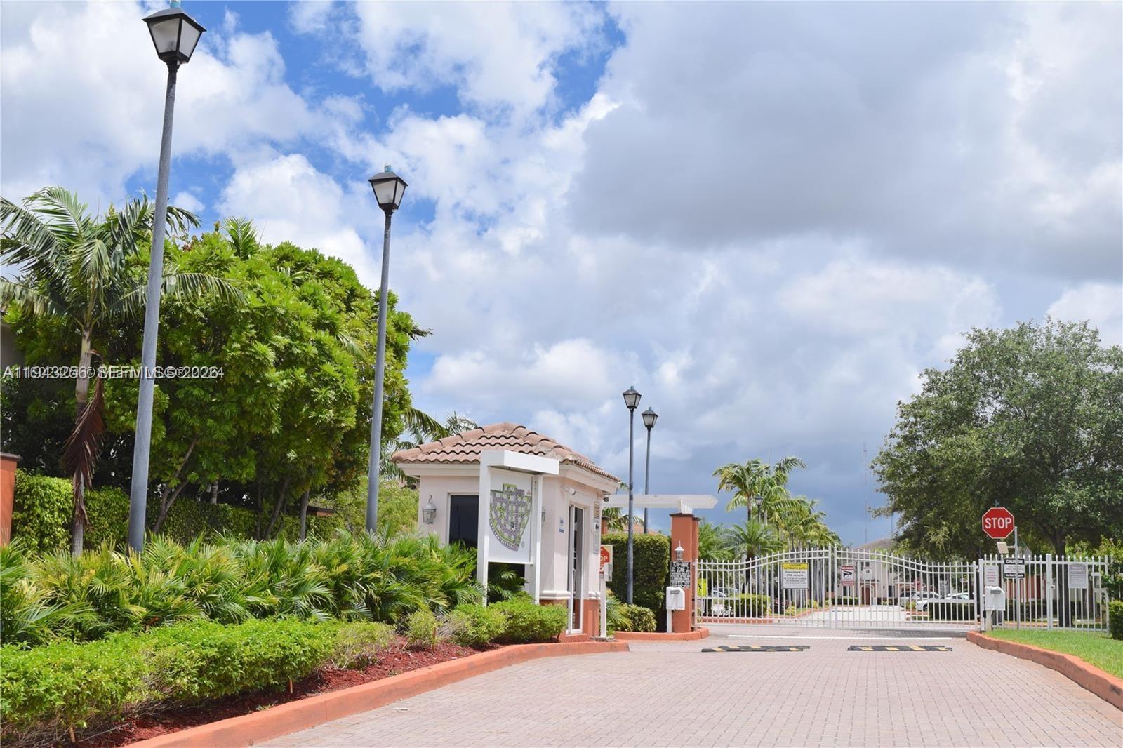 17339 NW 7th Ave # 106