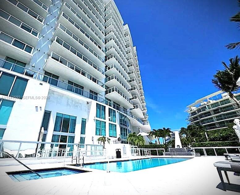 6700 Indian Creek Dr Unit: PH7