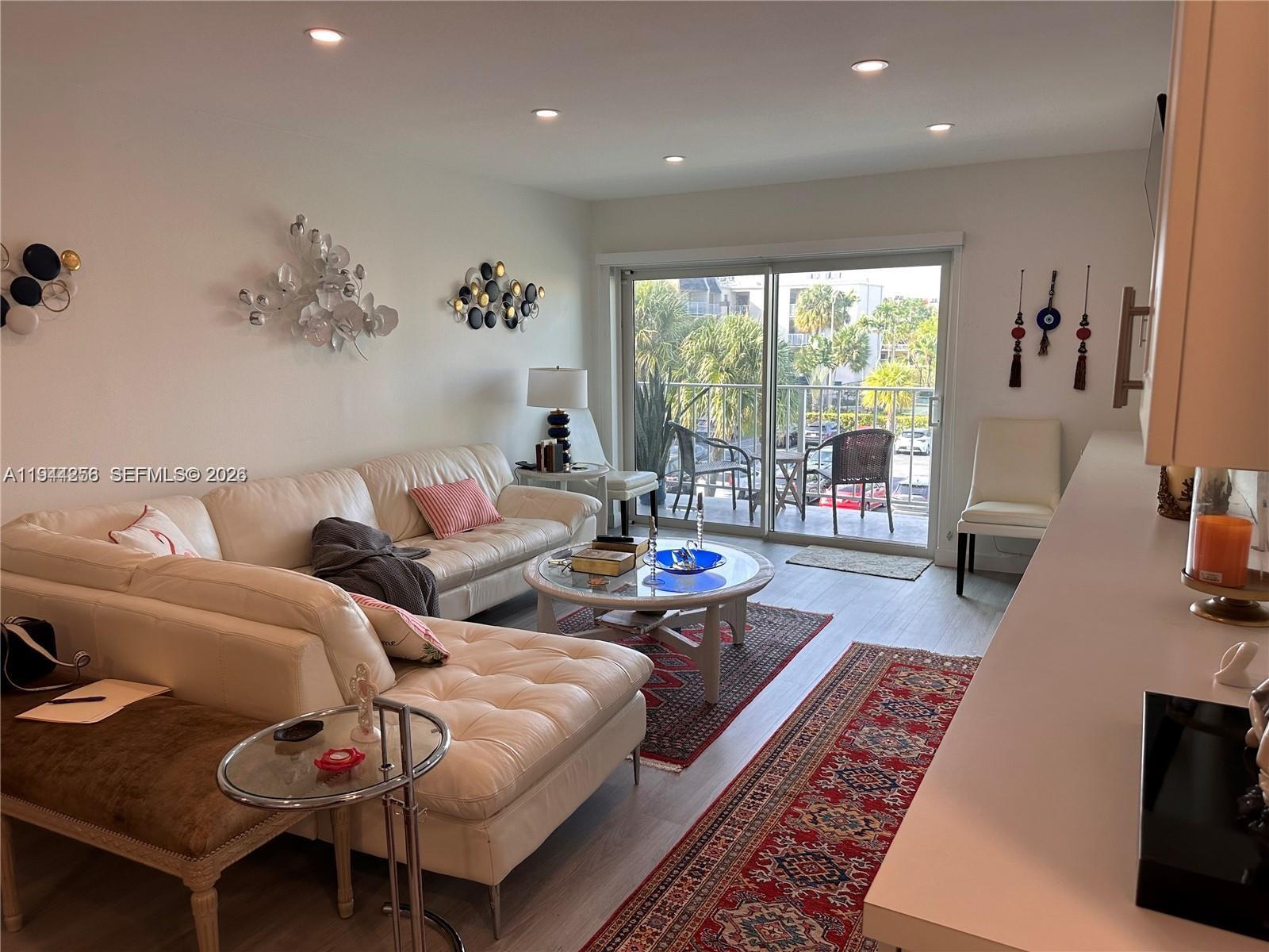 7765 SW 86th St # 303 Unit: F2-303