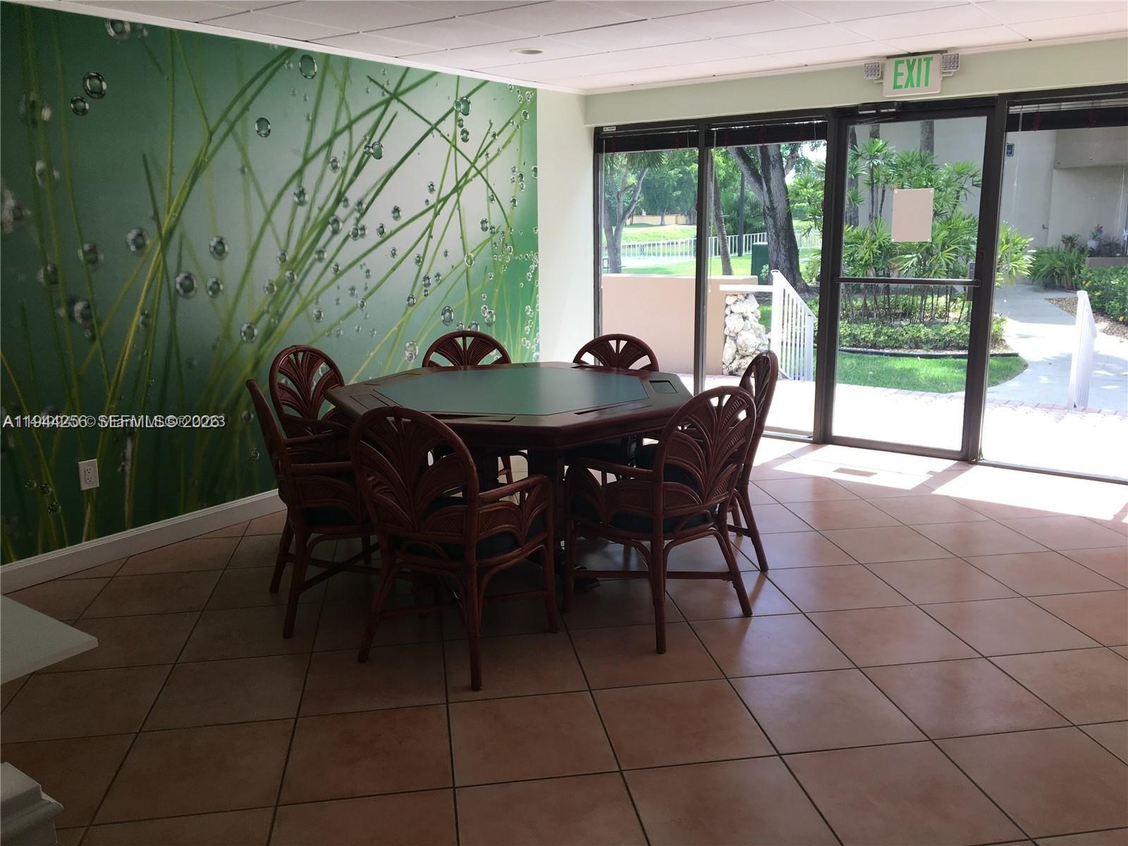 7765 SW 86th St # 303 Unit: F2-303