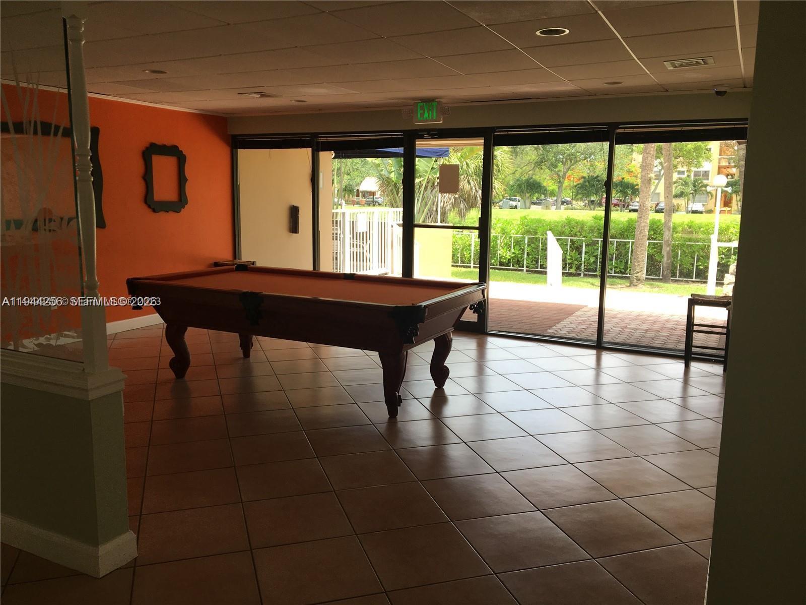 7765 SW 86th St # 303 Unit: F2-303