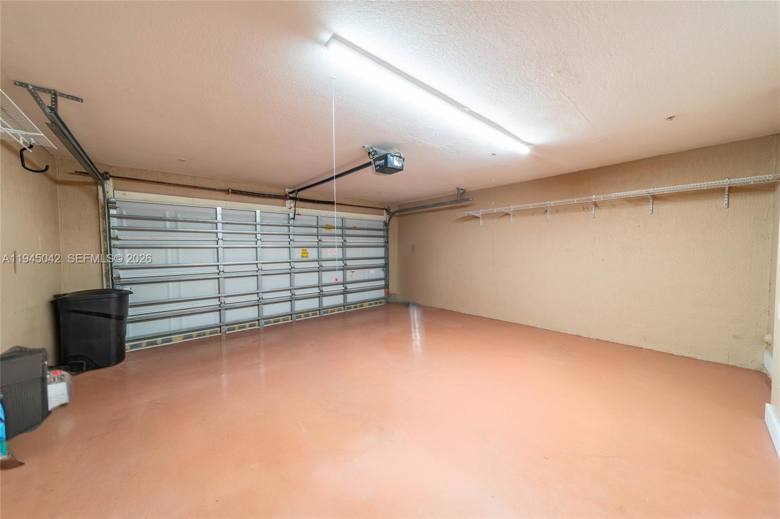 2829 Coconut Ave # 2829