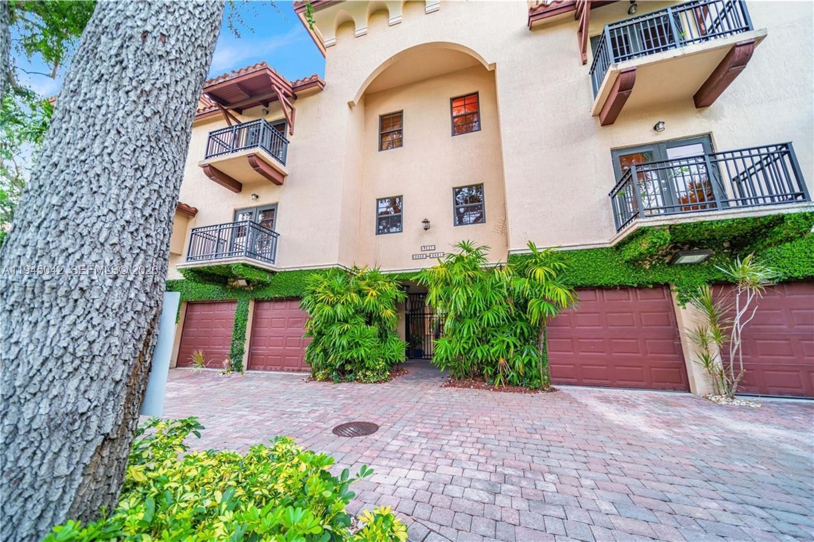 2829 Coconut Ave # 2829