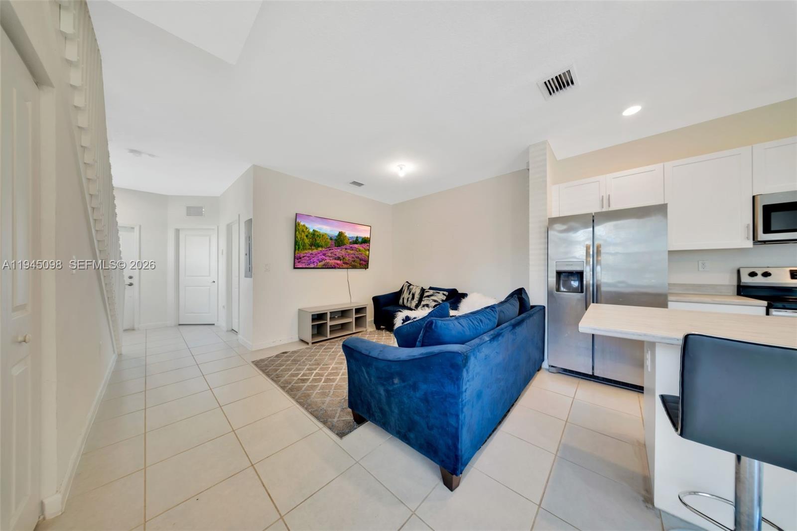 2699 SE 19th St # 2699