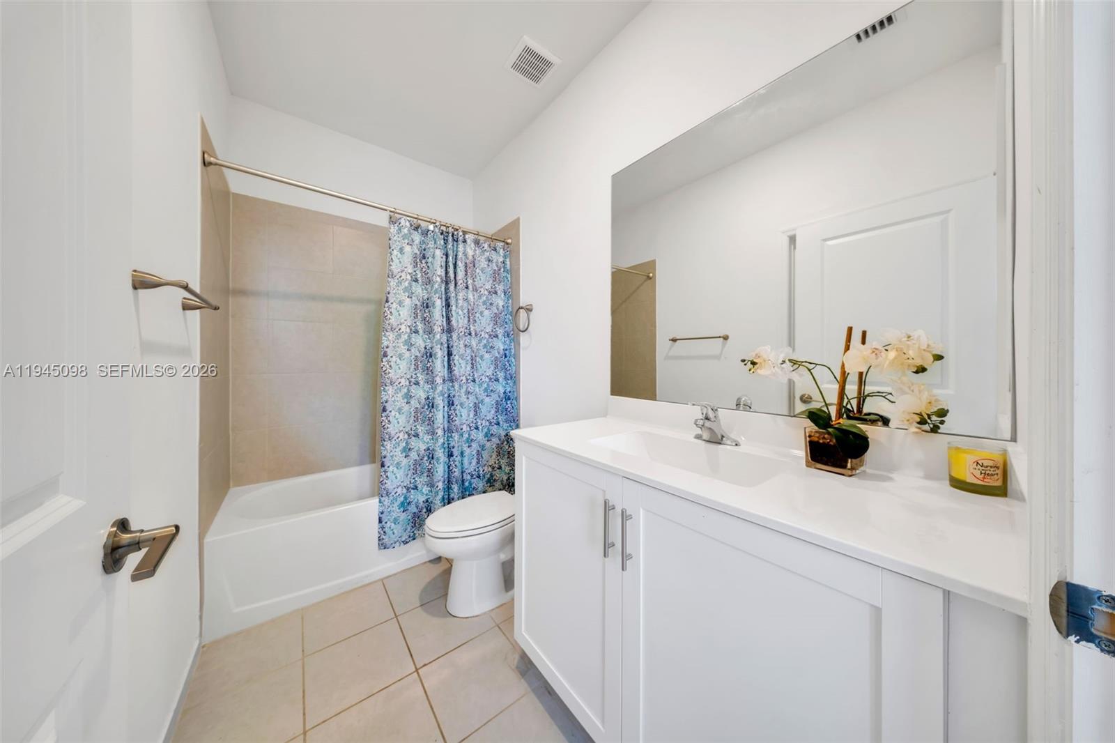 2699 SE 19th St # 2699