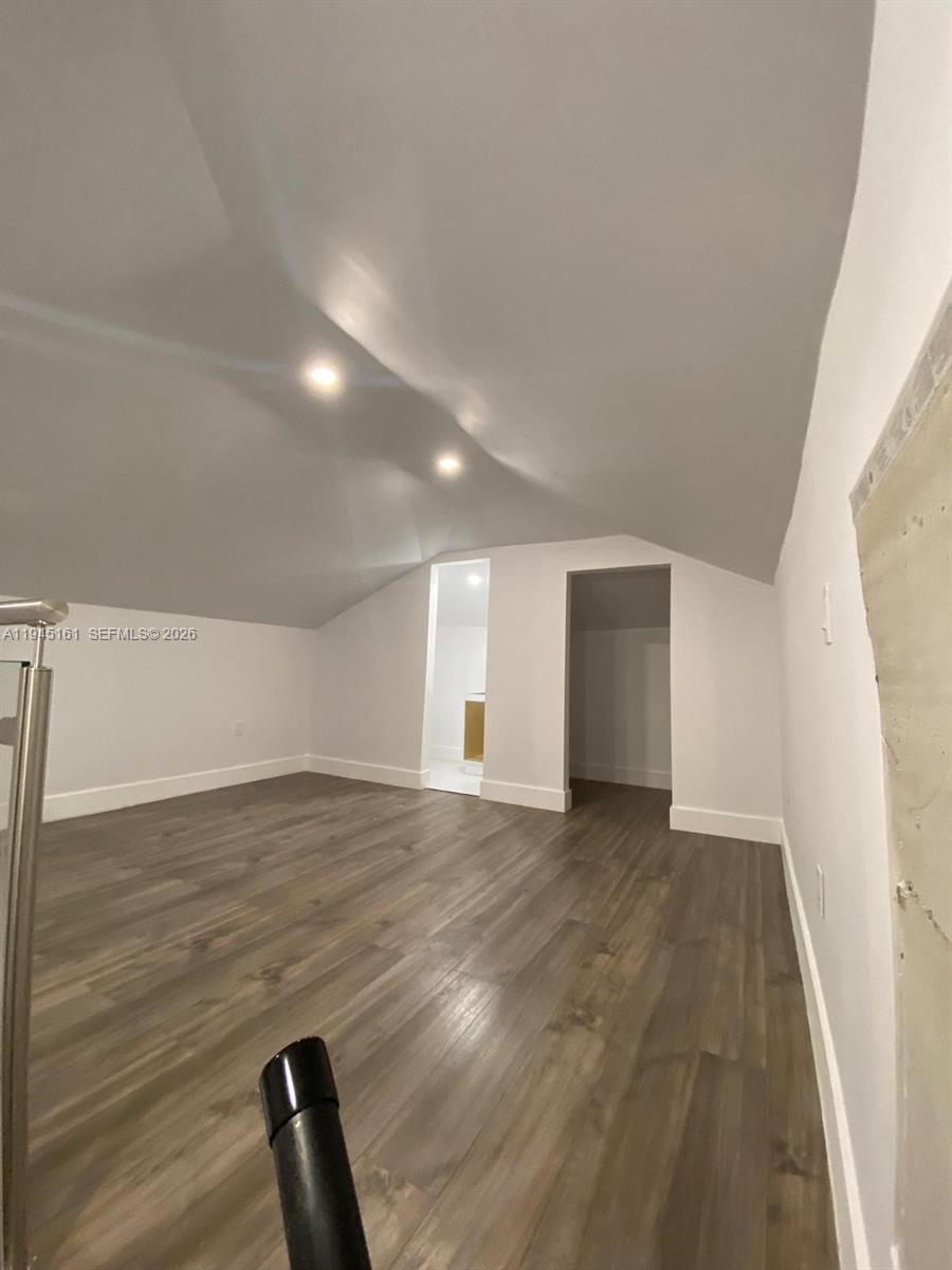 7411 Carlyle Ave # 2