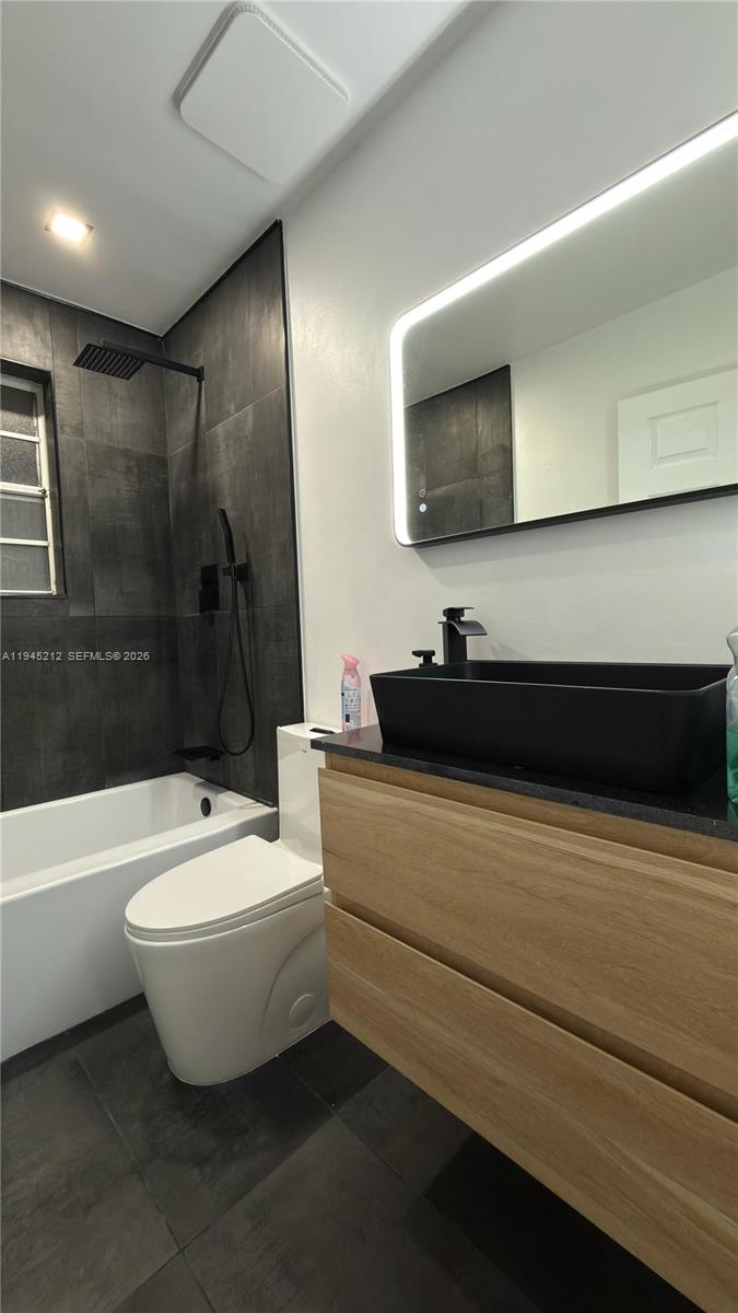 1001 SW 98th Ave # 00