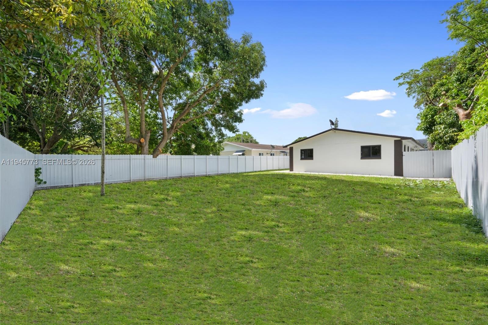 511 NW 93rd St # 513