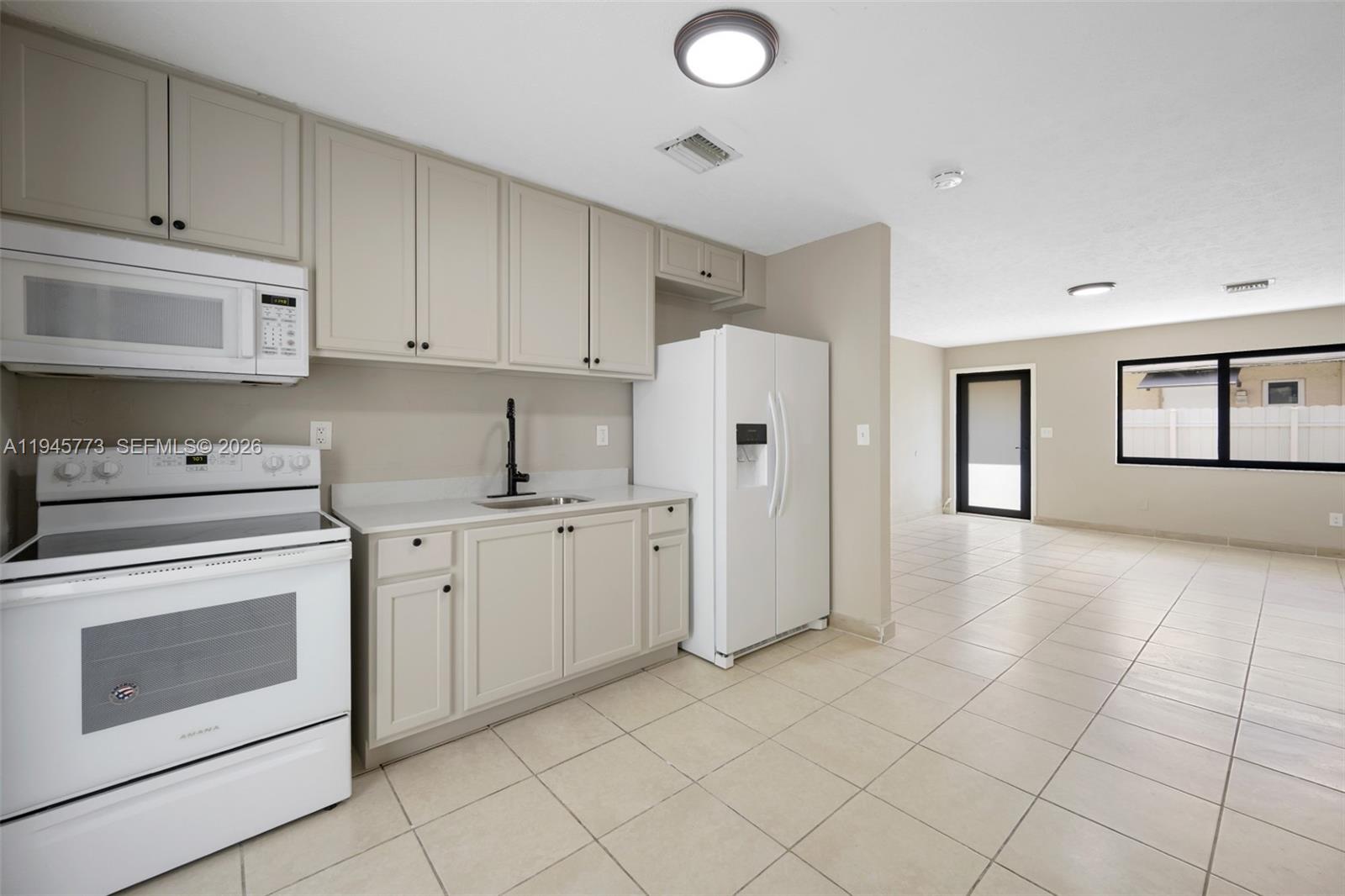 511 NW 93rd St # 513