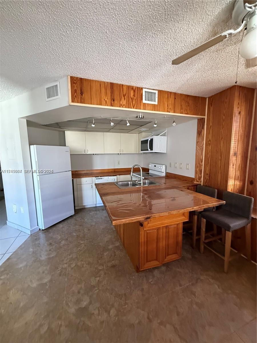 8255 SW 152nd Ave # 406 Unit: E-406