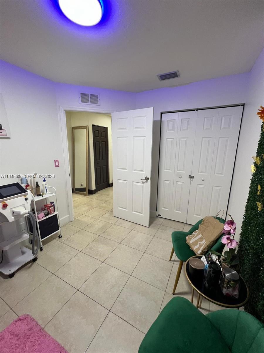 17401 SW 140th Ct