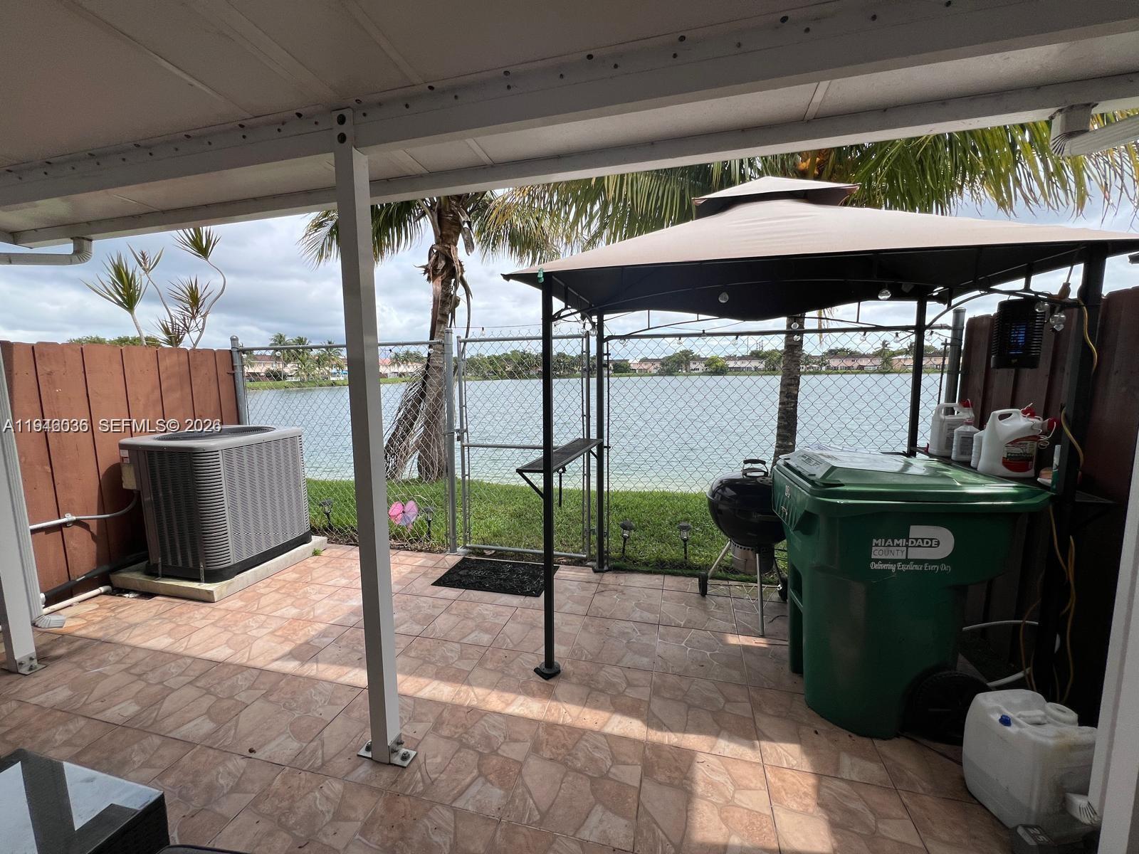 17401 SW 140th Ct