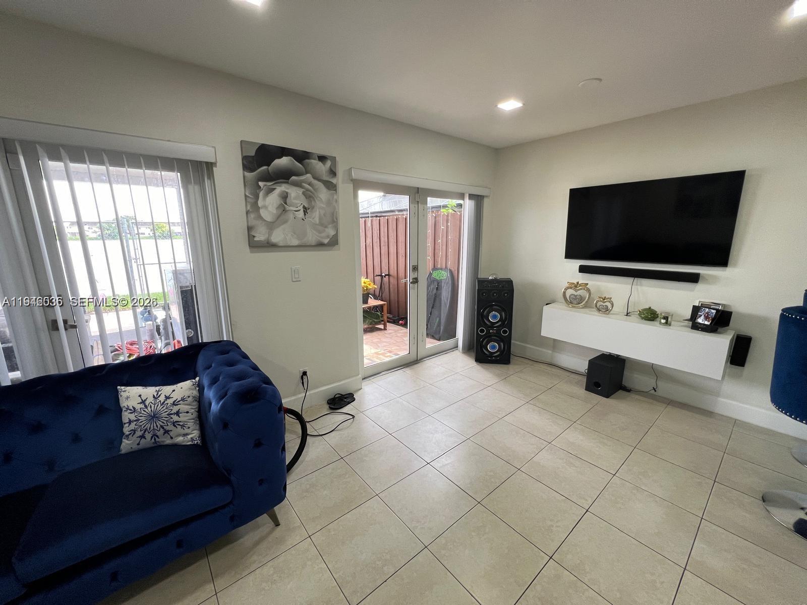 17401 SW 140th Ct