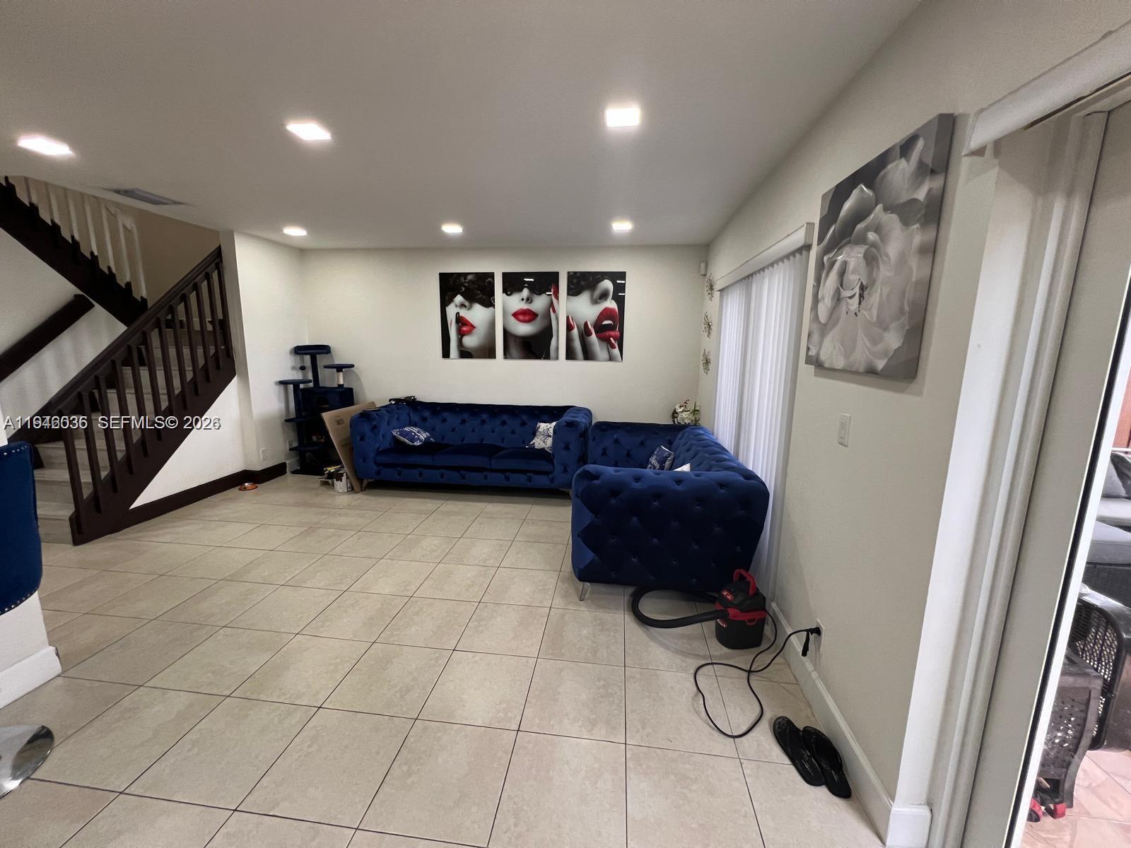 17401 SW 140th Ct