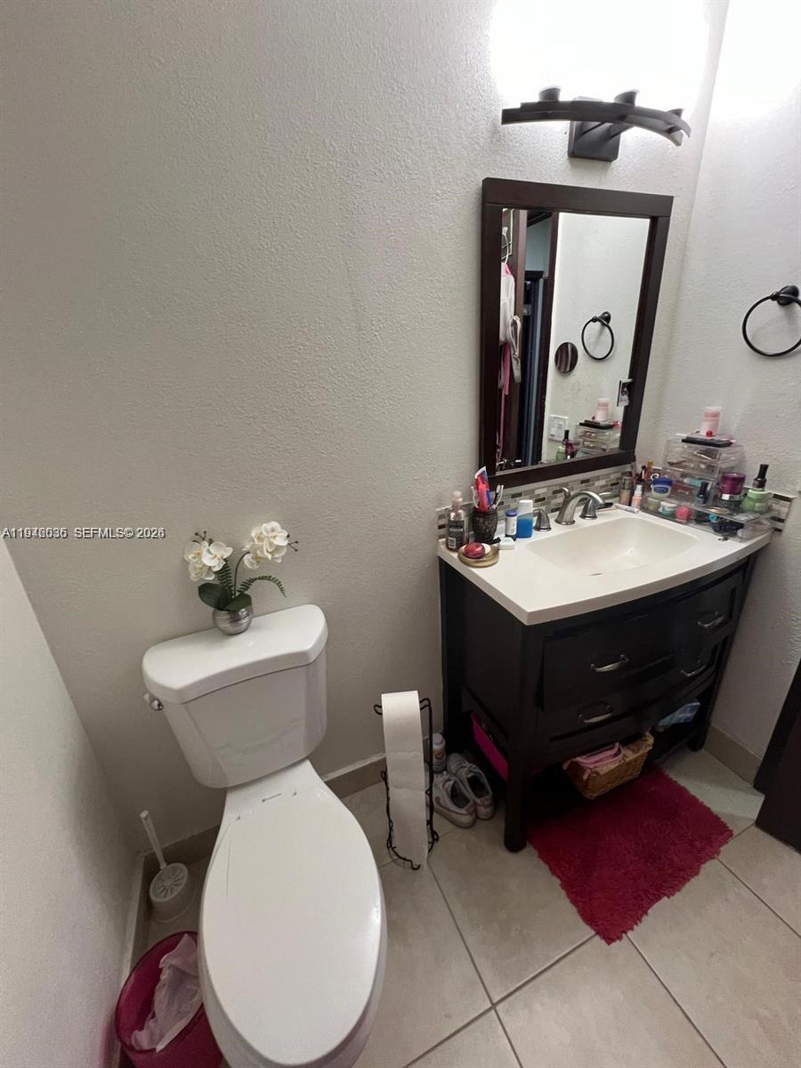 17401 SW 140th Ct