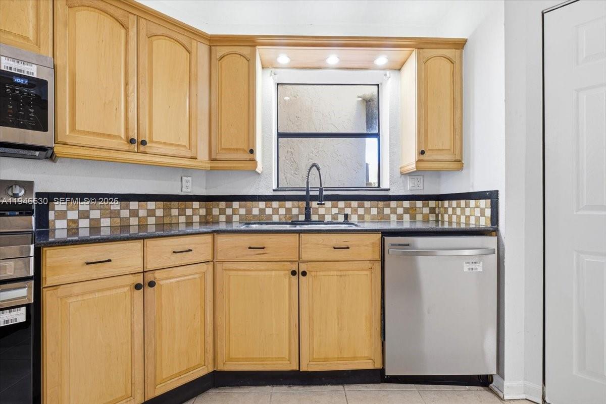 6855 W Broward Blvd # 409