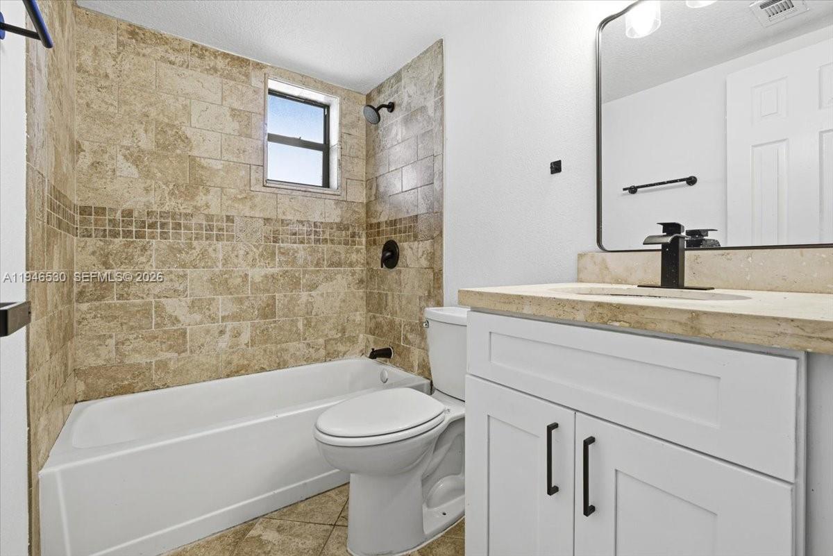 6855 W Broward Blvd # 409