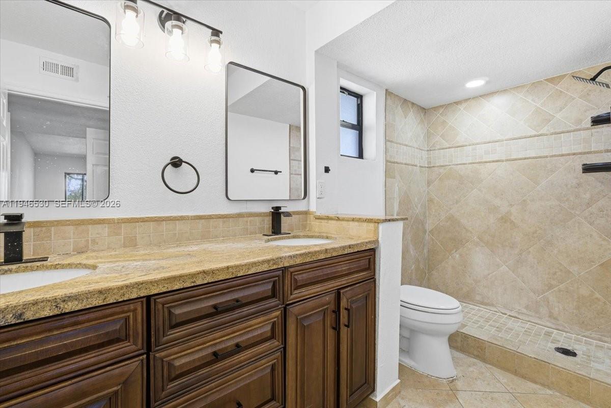 6855 W Broward Blvd # 409