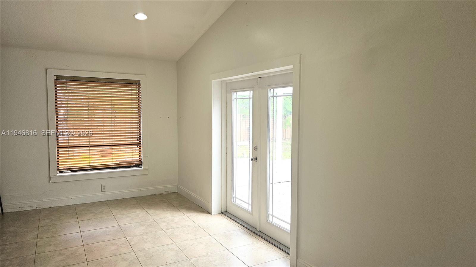 10351 SW 49th St Unit: Main