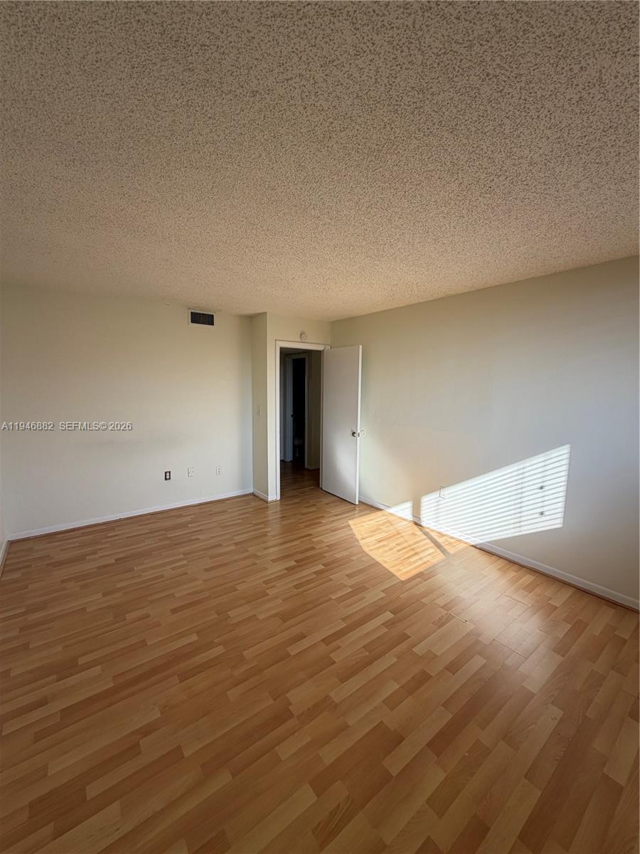 8205 SW 152nd Ave # 408 Unit: F-408