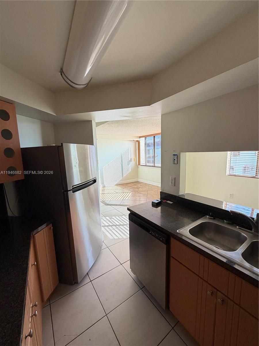 8205 SW 152nd Ave # 408 Unit: F-408