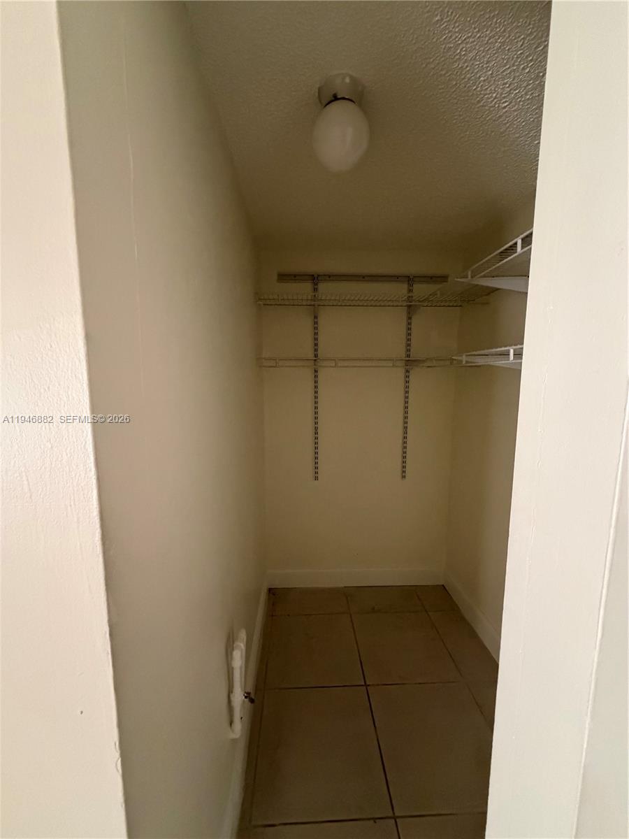 8205 SW 152nd Ave # 408 Unit: F-408