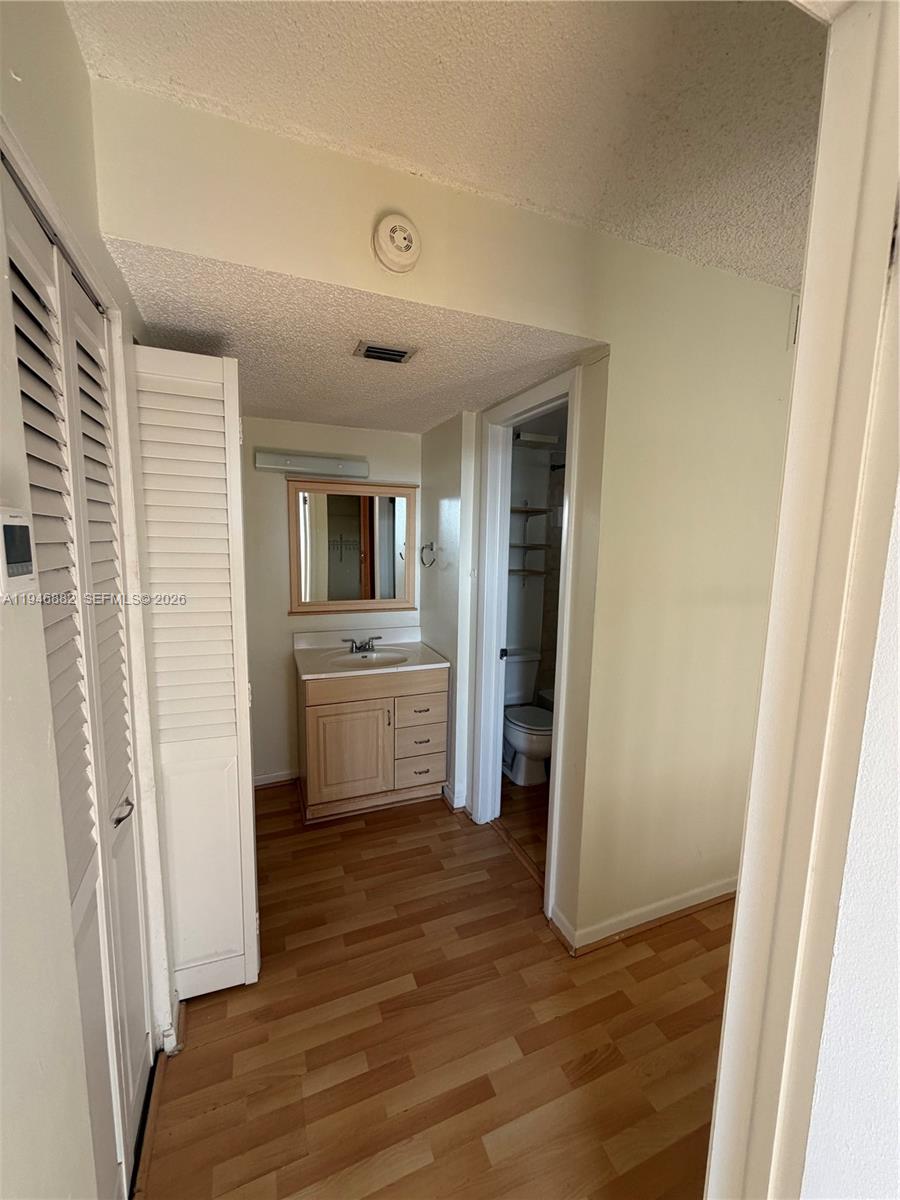 8205 SW 152nd Ave # 408 Unit: F-408