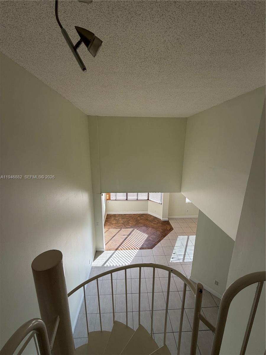 8205 SW 152nd Ave # 408 Unit: F-408