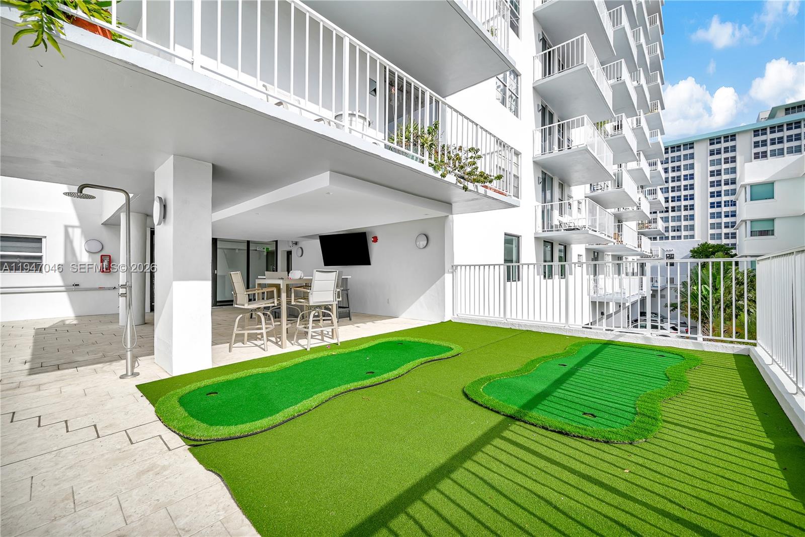 2829 Indian Creek Dr # 410