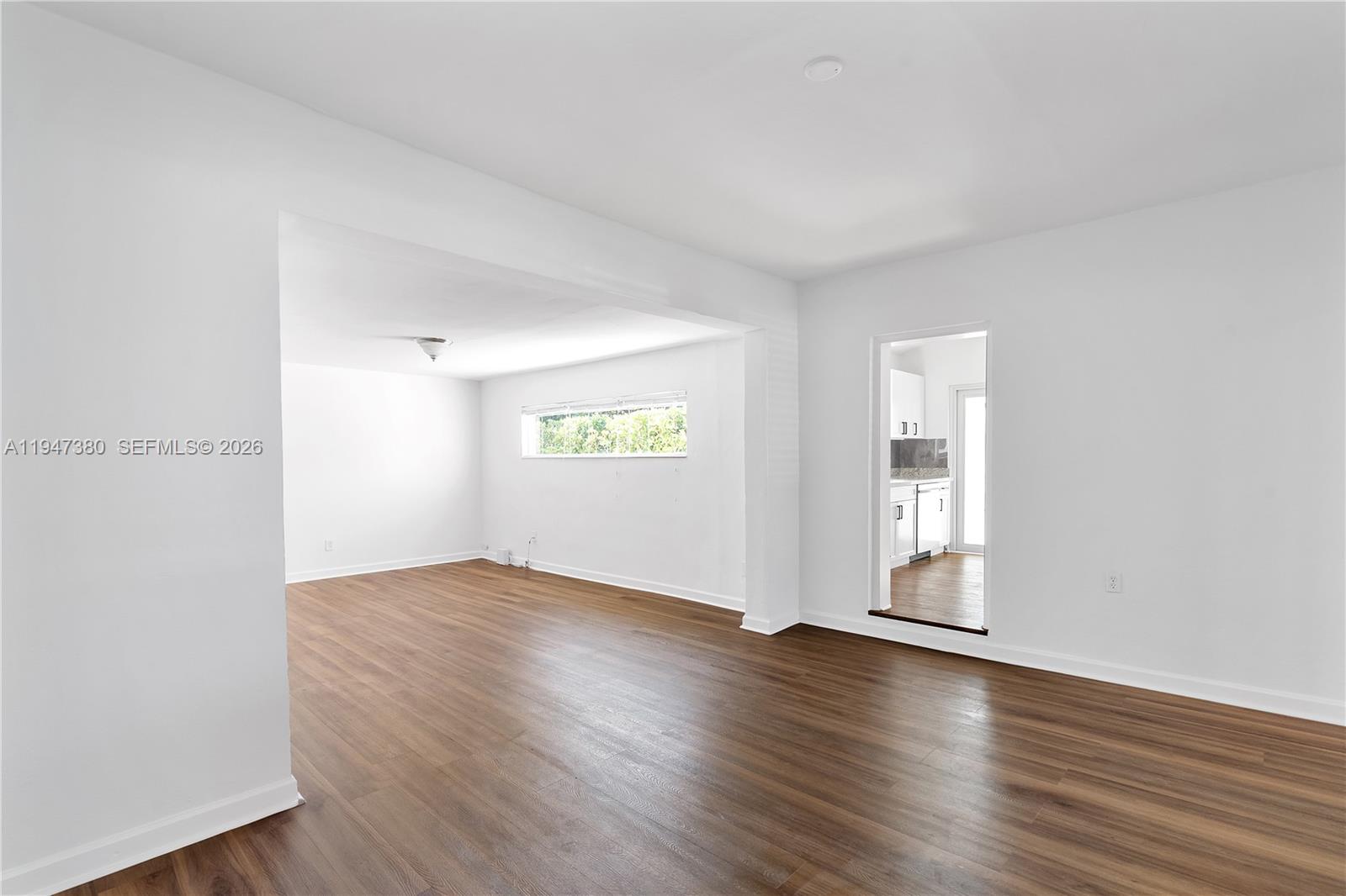 2350 SW 26th St
