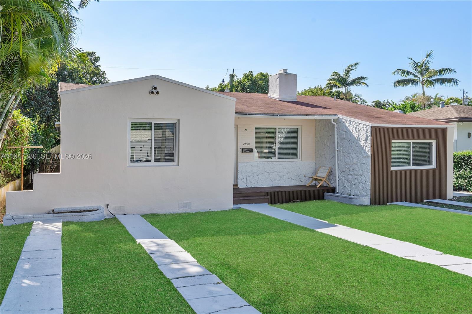 2350 SW 26th St