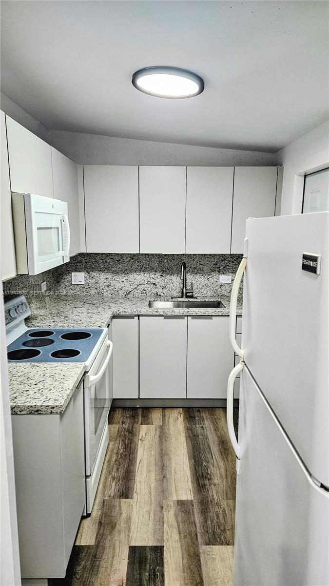 1628 NW 11th St